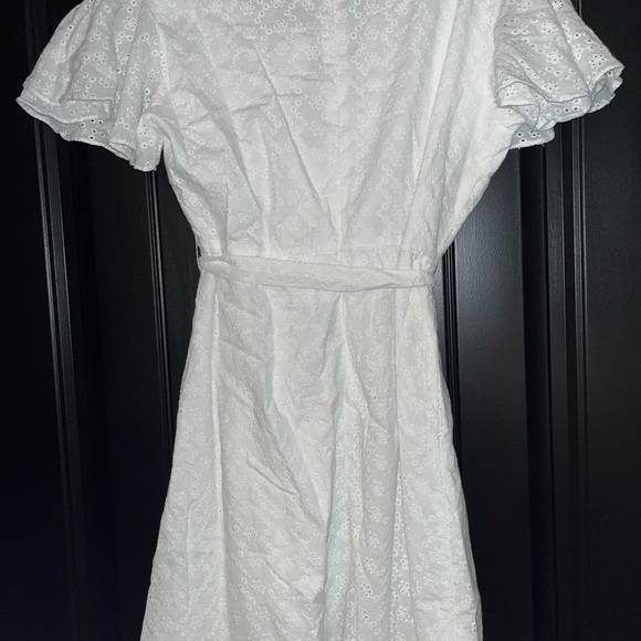 BNWT Jack by BB Dakota Eyelet Cotton Wrap Dress - Picture 2 of 12